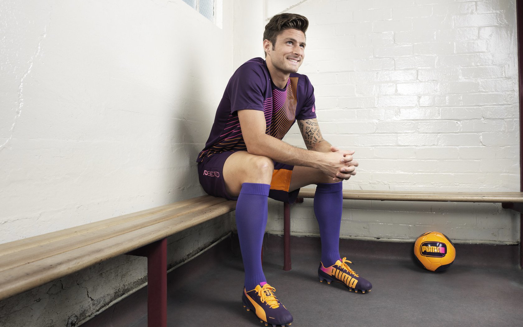 王者归来！西亚卡姆复出战引爆德国球场，东道主观众竟为他沸腾，西亚卡姆复出引爆德国主场，东道主观众竟为他沸腾！